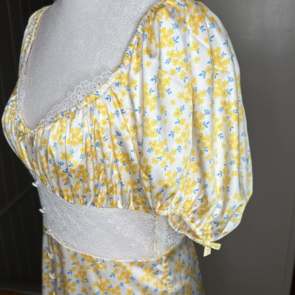 For Love & Lemons Daffodil Floral Sheer Puff Sleeve Lace Dress NWT Size Small